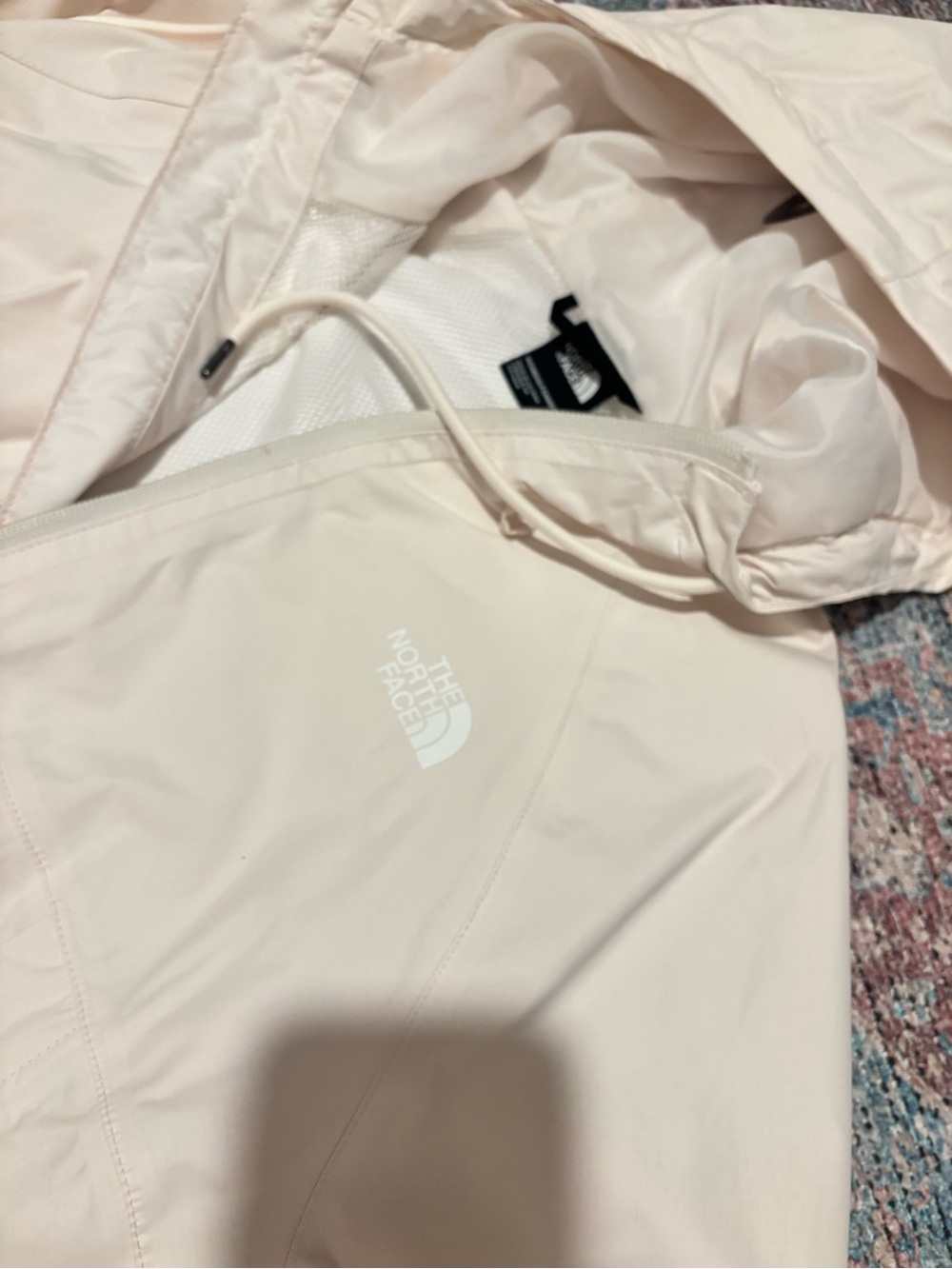 The North Face Women's White Dune Hooded Anora Jacket - Picture 6 of 9